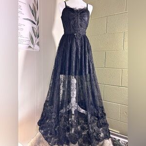 Elegant Black Lace Evening Gown, mid thigh skirt, split-front skirt. Size Medium